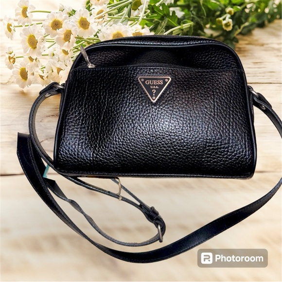 NEW VINTAGE w/TAGS GUESS Crossbody - Picture 1 of 11
